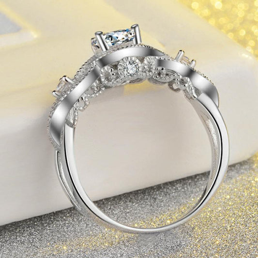 Mozambican Diamond Ring S925 Sterling Silver Inlaid Diamond Ring Gorgeous Vintage Court Women's Oiran Full Diamond Ring