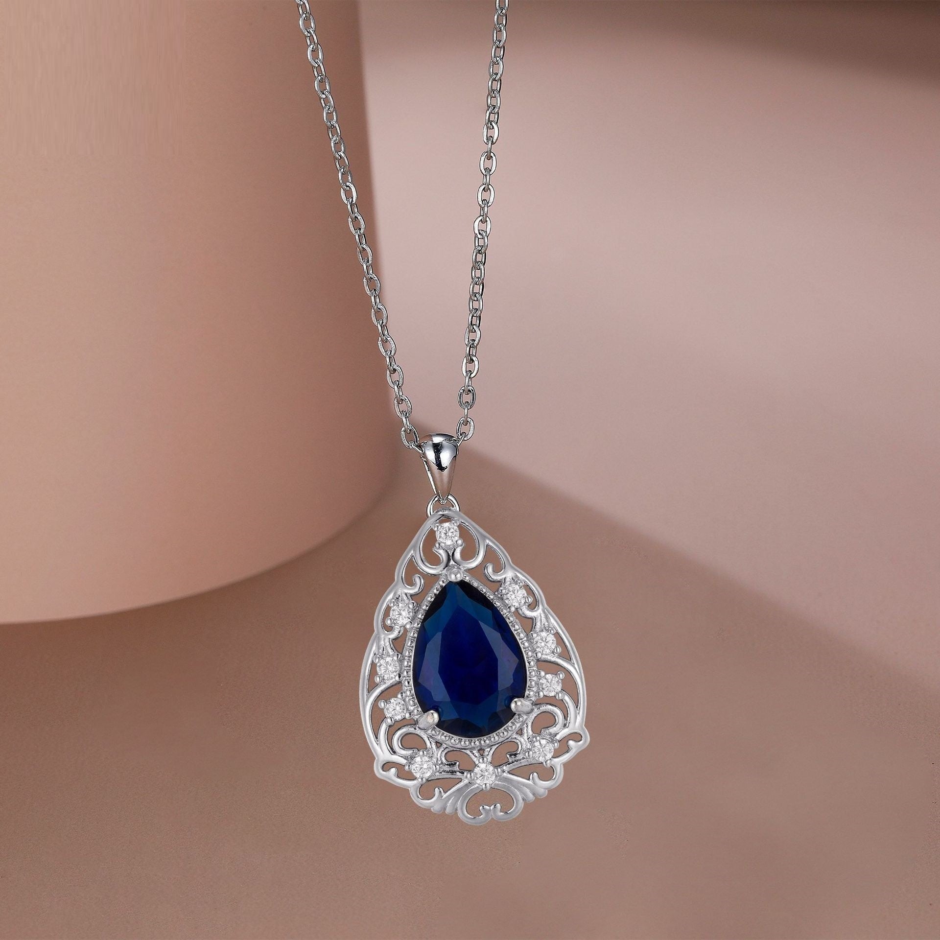 European And American Water Drop Sapphire Necklace Women's High-grade Fashion